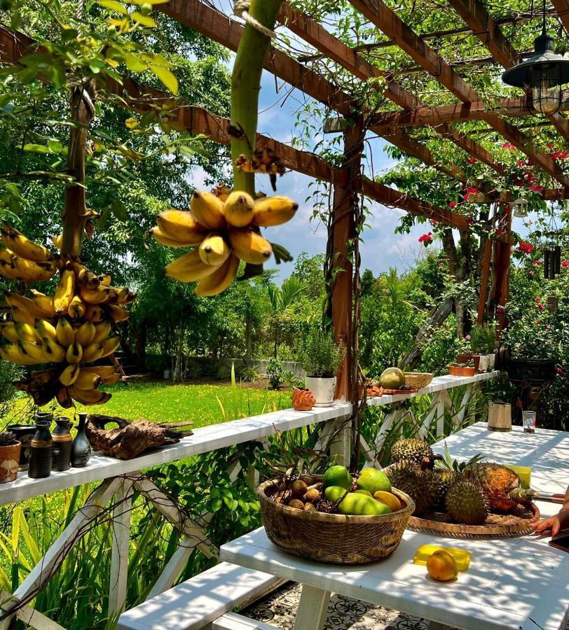 Dugiang Homestay Буонметхуот Екстер'єр фото