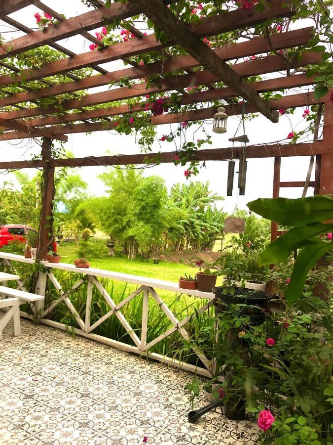 Dugiang Homestay Буонметхуот Екстер'єр фото