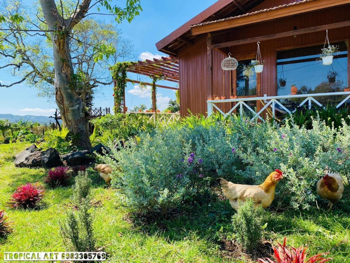 Dugiang Homestay Буонметхуот Екстер'єр фото