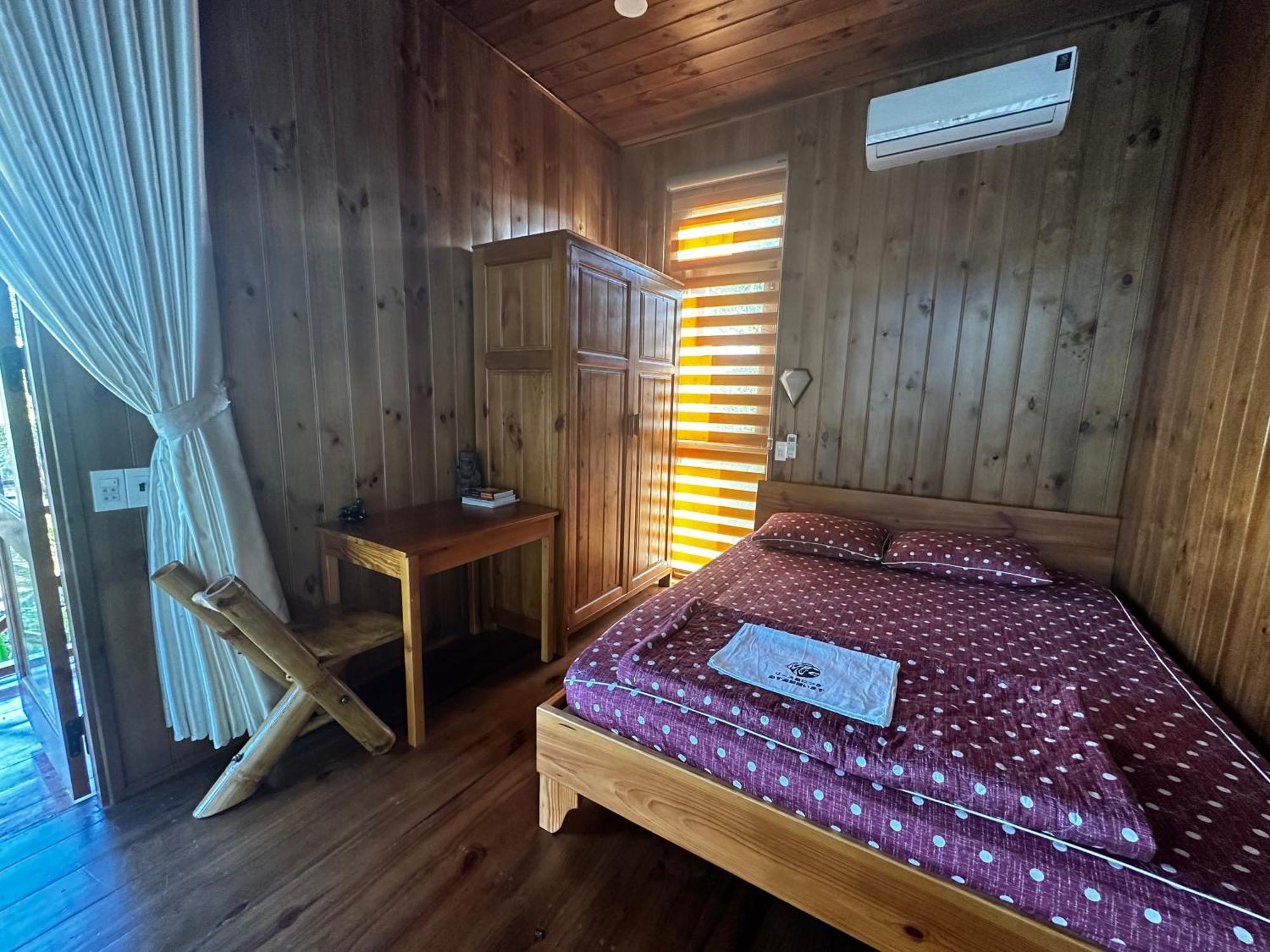 Dugiang Homestay Буонметхуот Екстер'єр фото